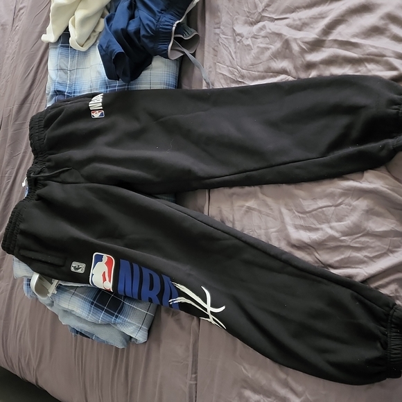 NBA sweatpants - Picture 2 of 4